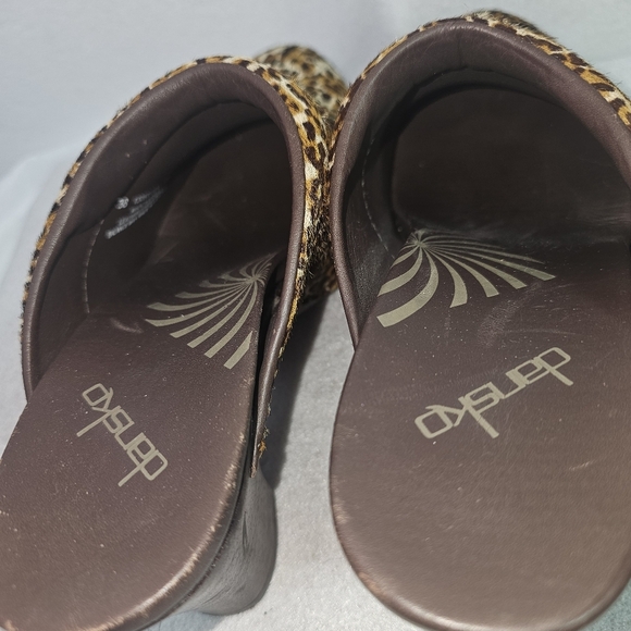 Dansko Rae Leopard Pony Hair Clogs Sz 38(8) Faux Fur - Picture 7 of 9